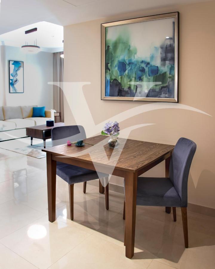 Viola Hotel Apartments Sharjah Exterior photo